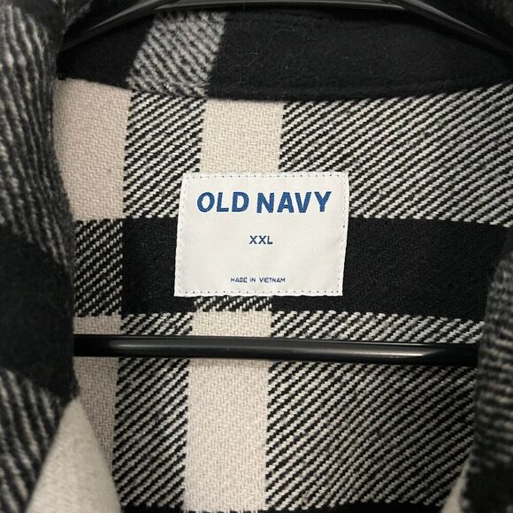 Old Navy Women’s Soft-Brushed Utility Shacket Black Plaid Size XXL - Picture 3 of 3